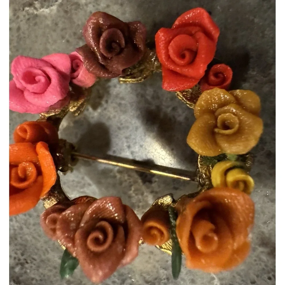 Vintage Floral Wreath Brooch Gold Tone Multi Color Resin Rose Pin